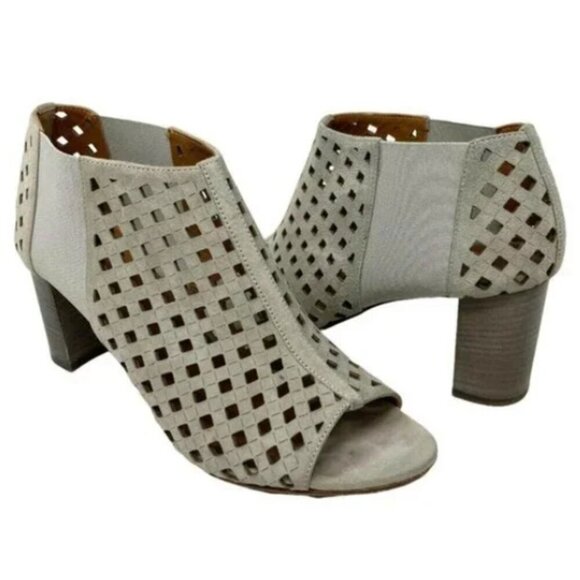 Aquatalia Perforated Cut Out Italian Suede Open Toe Ankle Booties - Size 10 - Picture 1 of 8
